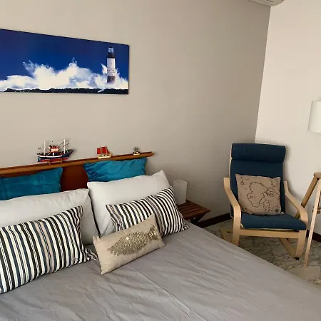 Ocean Apartment *